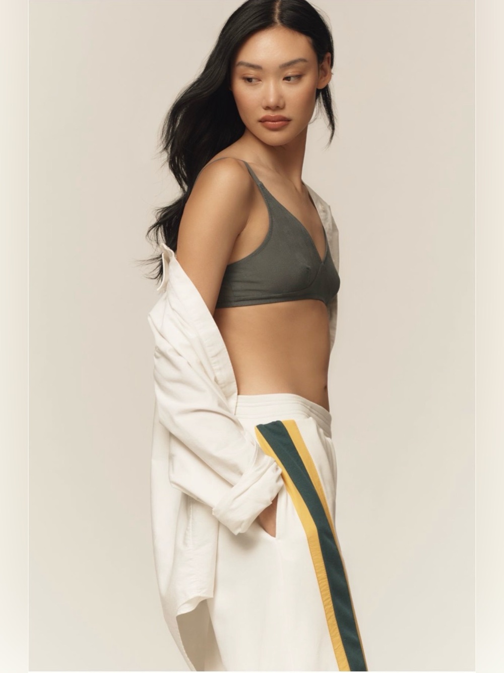 Anthropology
Daily Practice Pull-On Track Pants - Picture 3 of 9